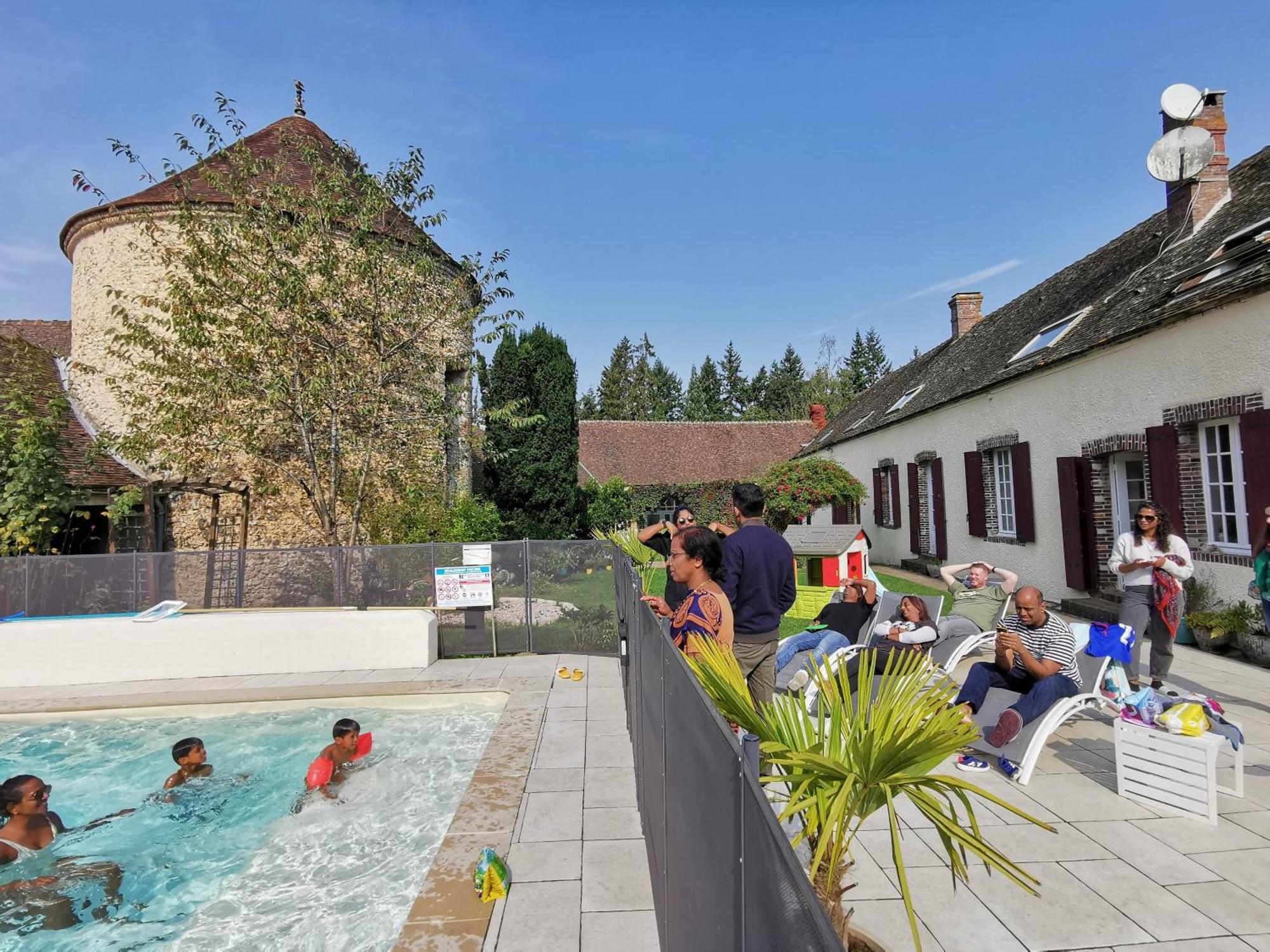 Domaine De Tardais, Ideal Famille Avec Piscine Et Nombreux Loisirs Senonches Bagian luar foto