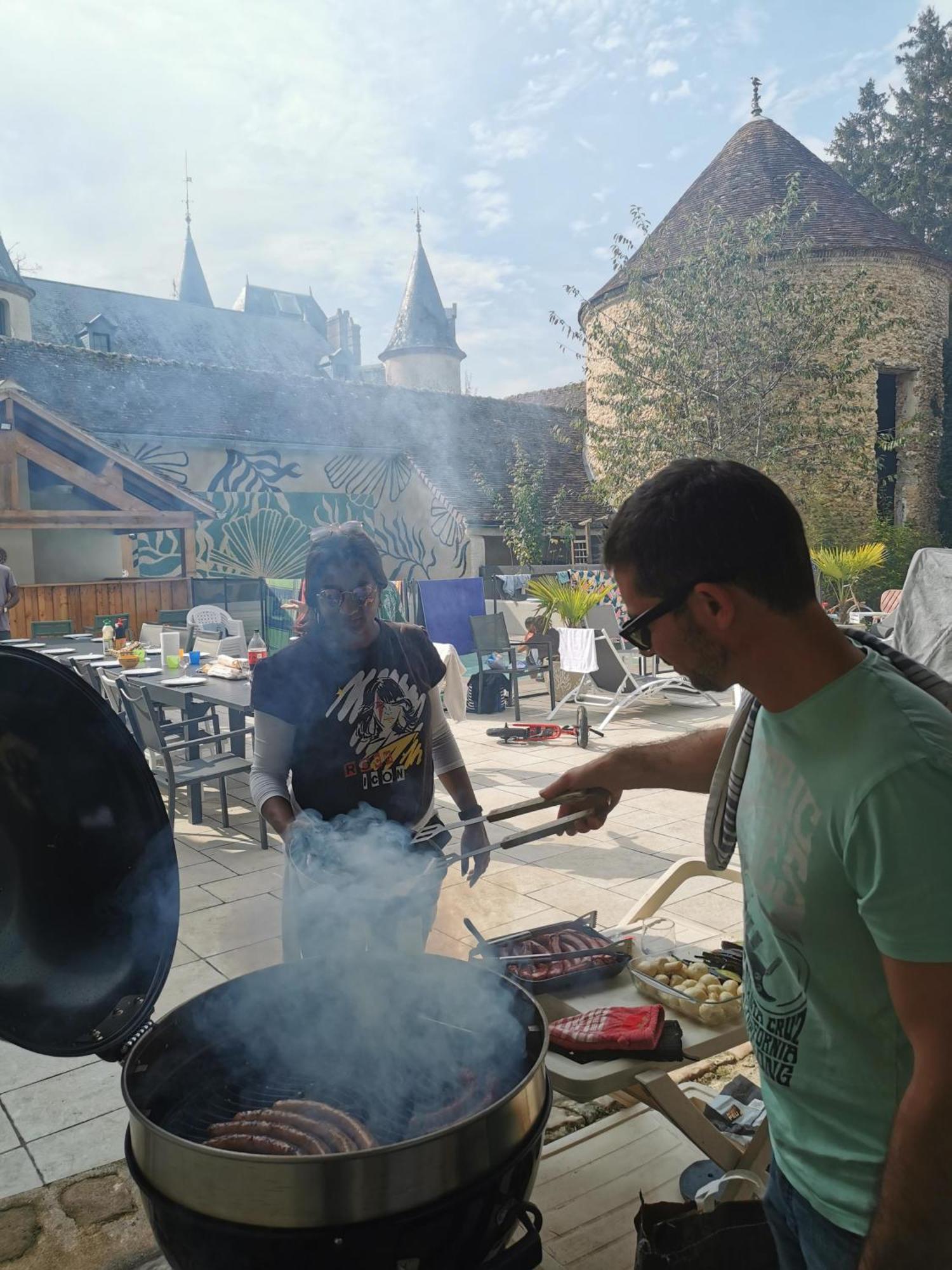 Domaine De Tardais, Ideal Famille Avec Piscine Et Nombreux Loisirs Senonches Bagian luar foto